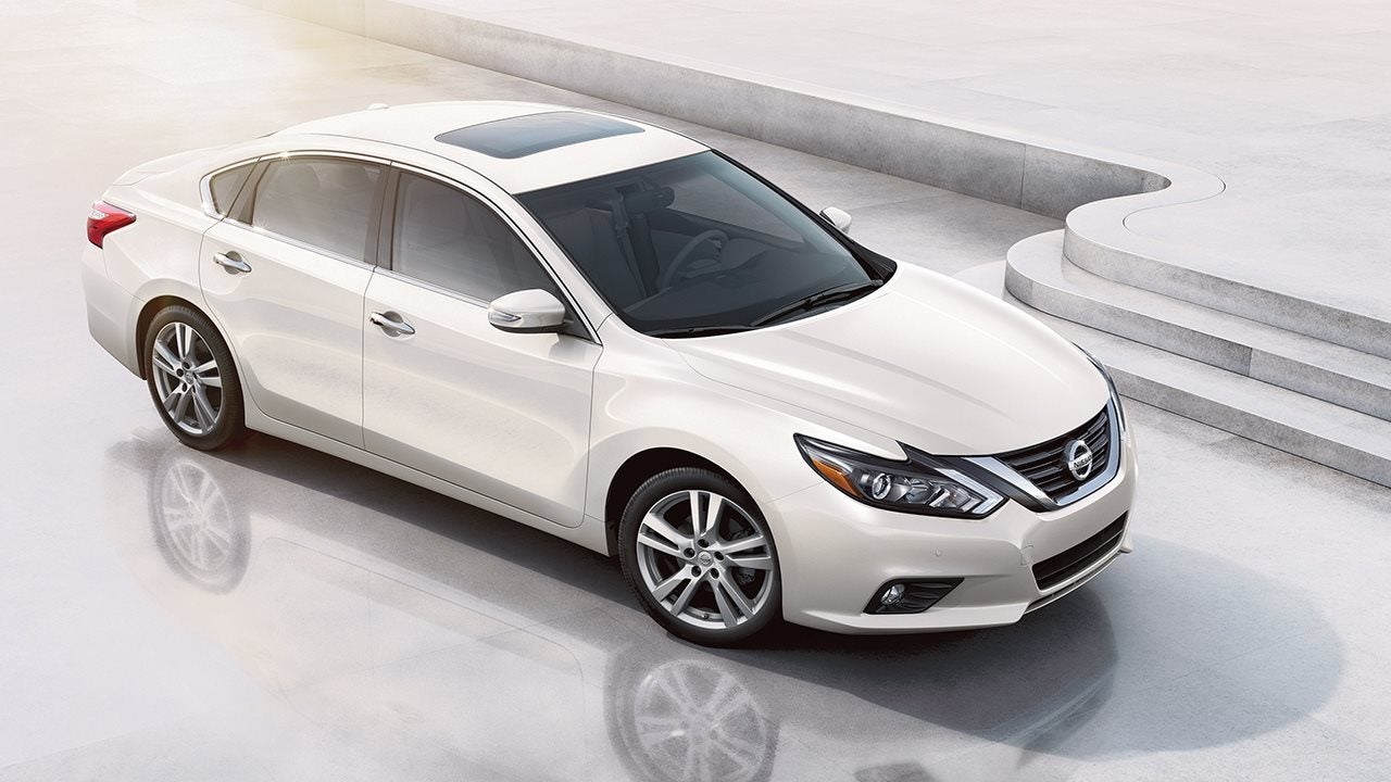 New 2019 Nissan Altima in Daytona Beach FL
